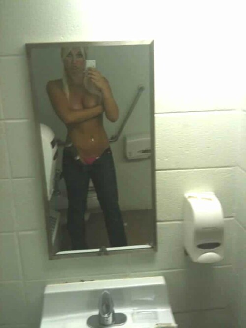 Brooke-Hogan-Nude-Fappening-Pics-fappenings-582ad91904a0a685b.jpg