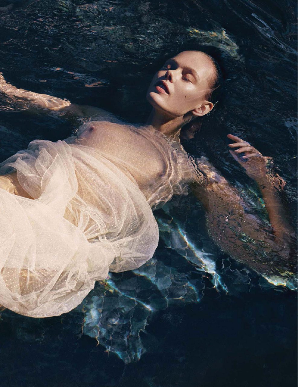 Frida Gustavsson Topless 01 TheFappening.nu 