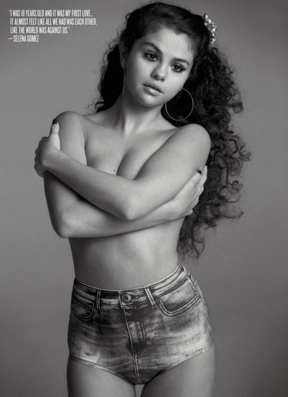 Selena Gomez Topless 01 TheFappening.nu 