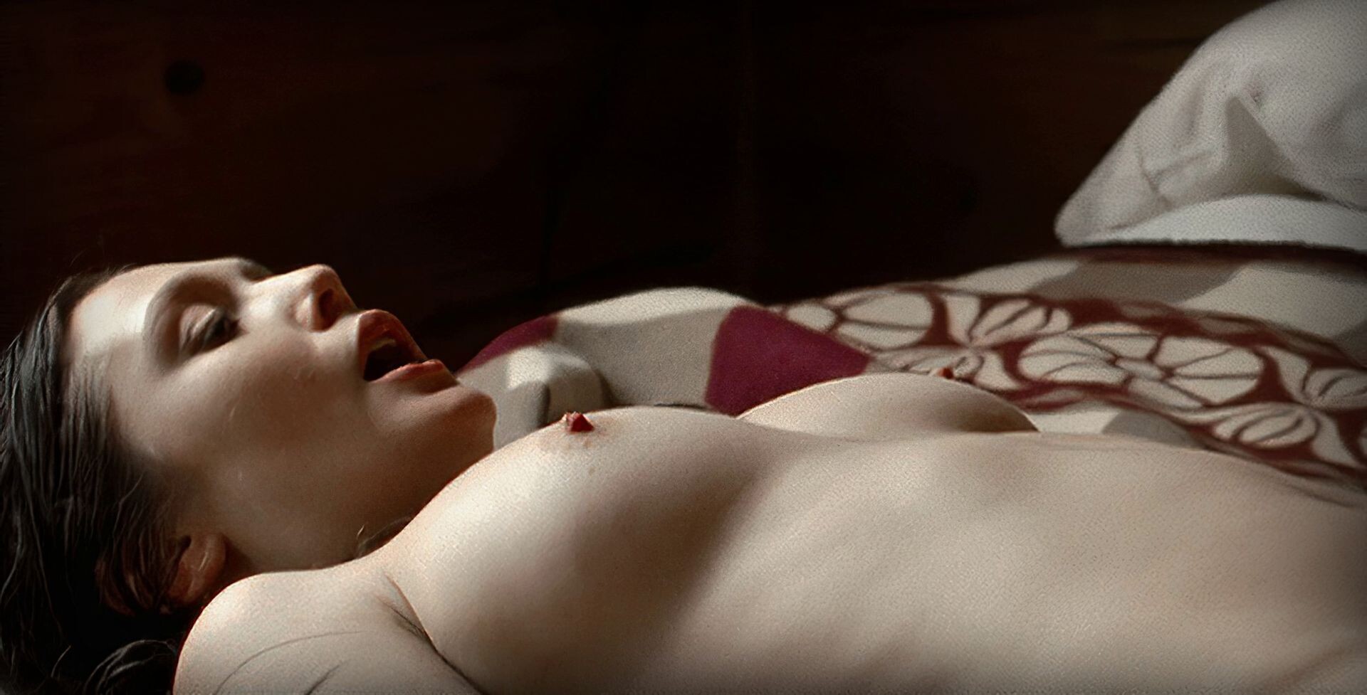 Elizabeth Olsen Nude fappenings.com 3
