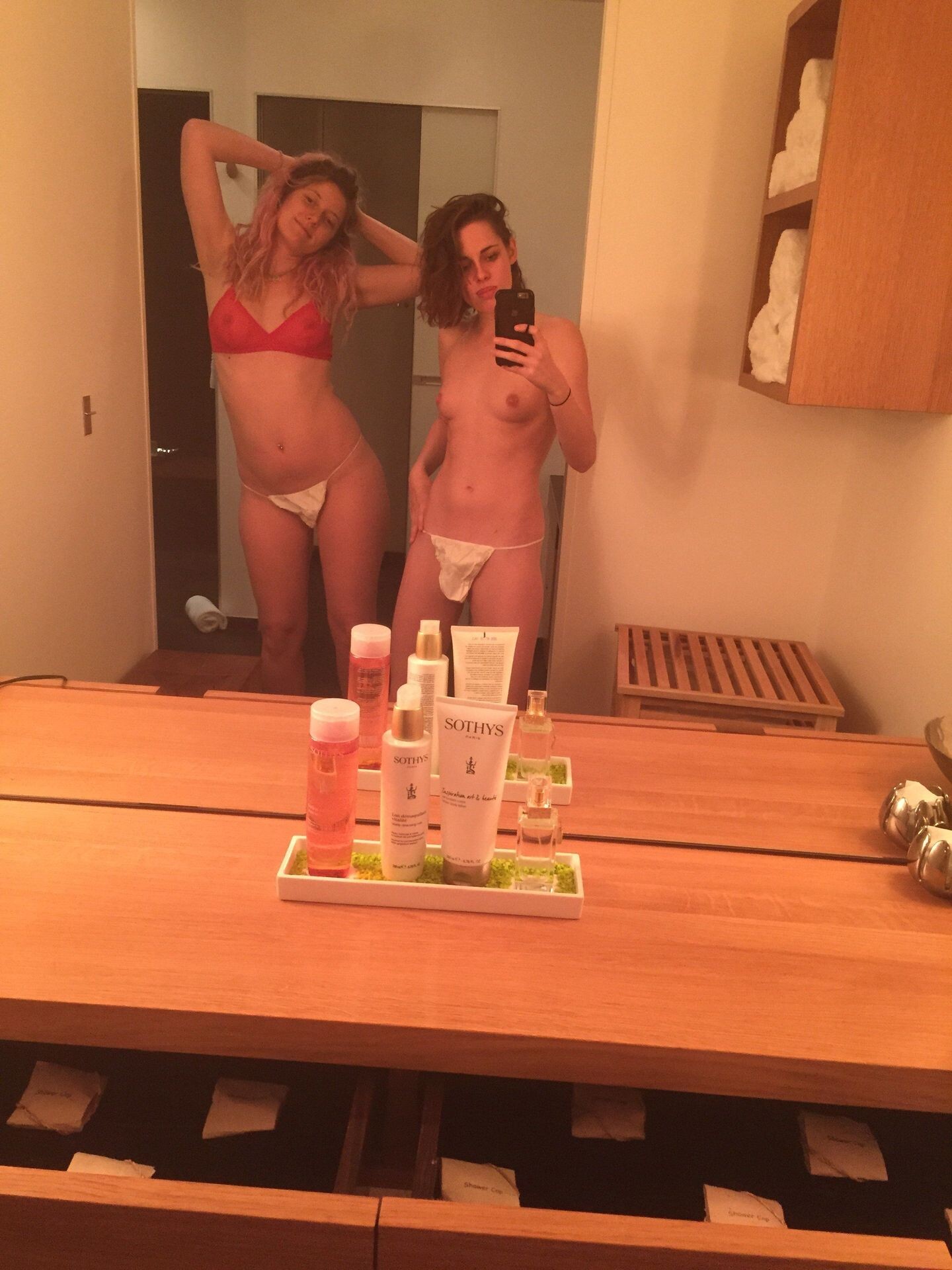 Kristen Stewart Nude Leaked 53 fappenings.com 