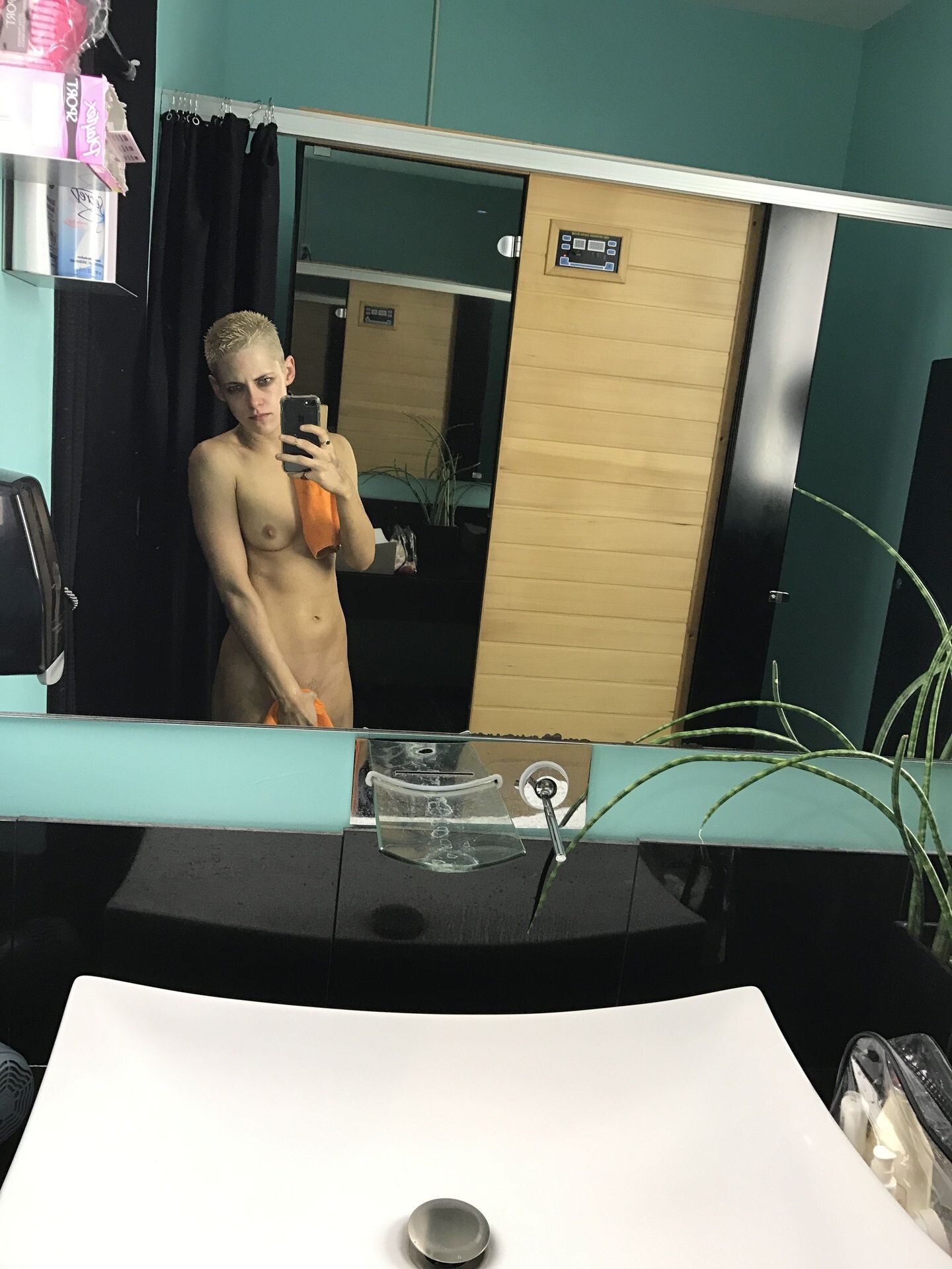 Kristen Stewart Nude Leaked 69 fappenings.com 